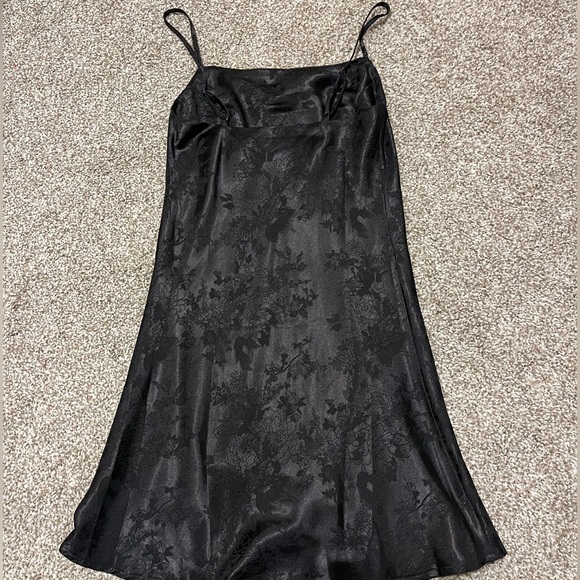 Princess Polly Black Dress - Picture 3 of 4